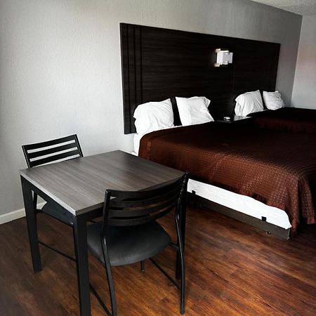 Lone Star Inn Cisco Екстериор снимка