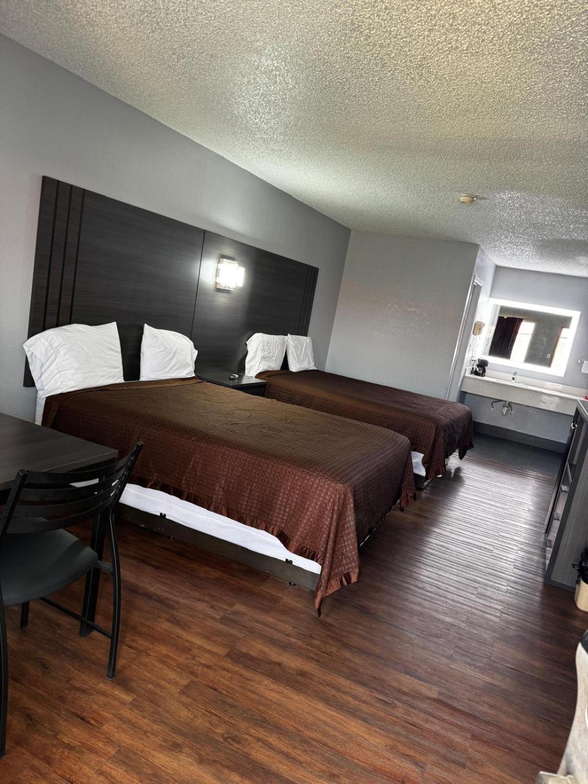 Lone Star Inn Cisco Екстериор снимка